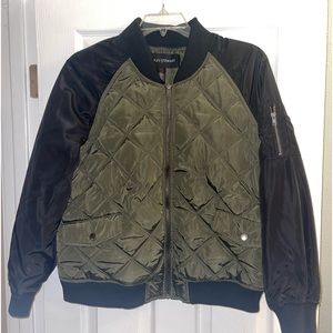 NWT Ashley Stewart Quilted Olive / Black Bomber Jacket  wmns 14/16